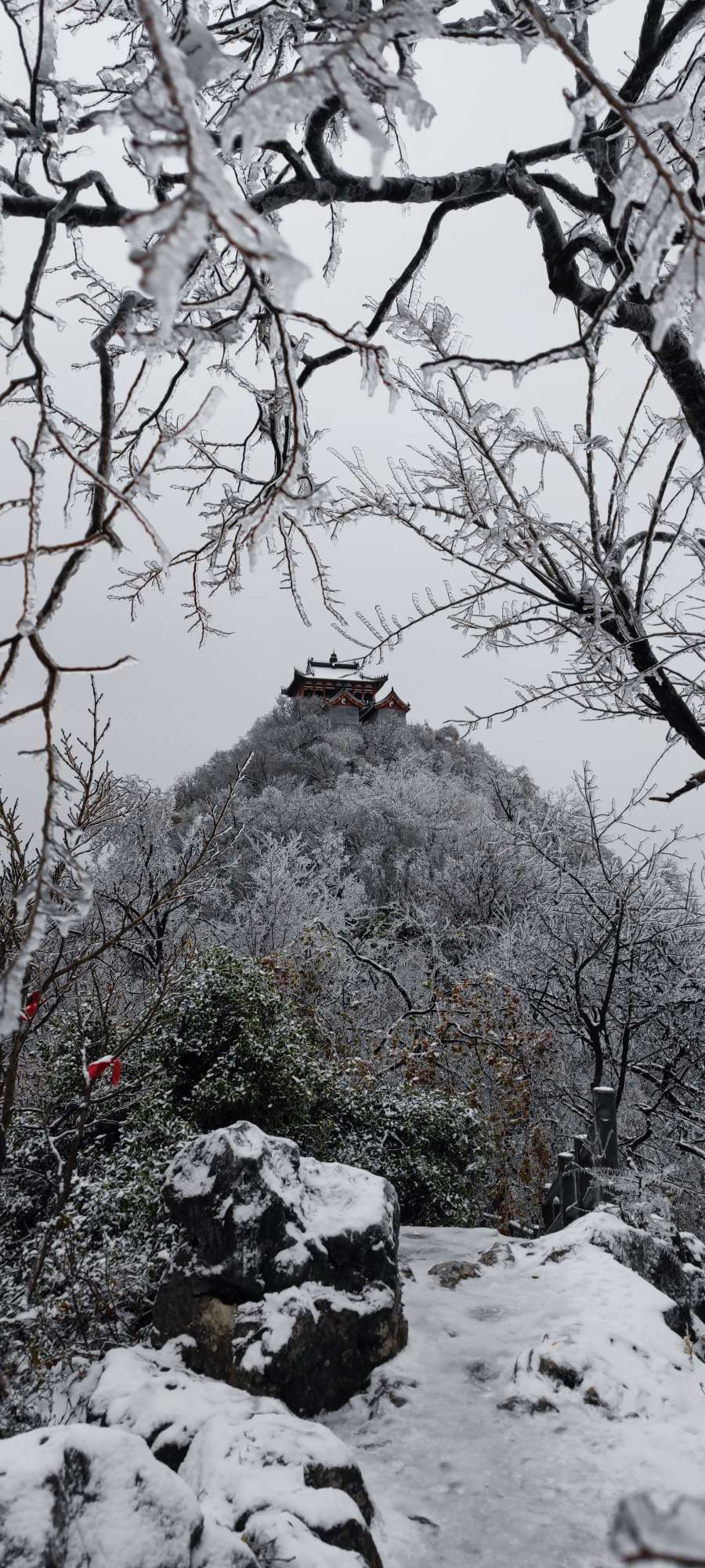 荆门圣境山雪景图片